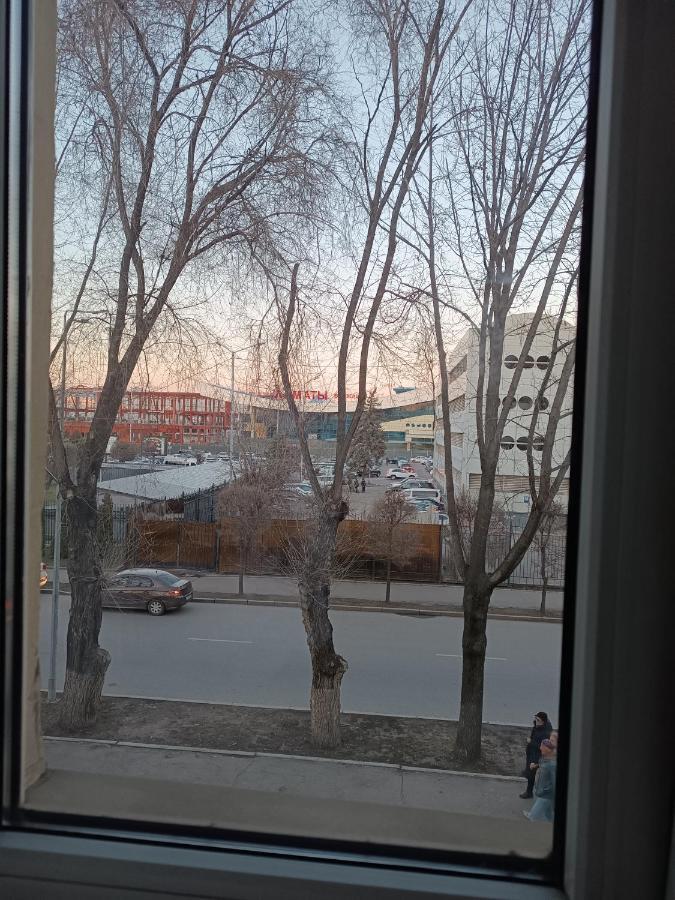 Apartament Квартира Напротив Аэропорта Turksib Zewnętrze zdjęcie